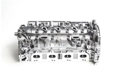 Головка блоку циліндрів Renault Master 2.3dCi 10- AMC 908335