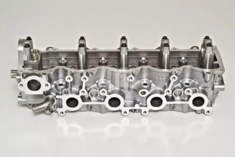 Головка блоку циліндрів MAZDA 2.5 TD WL AMC 908744