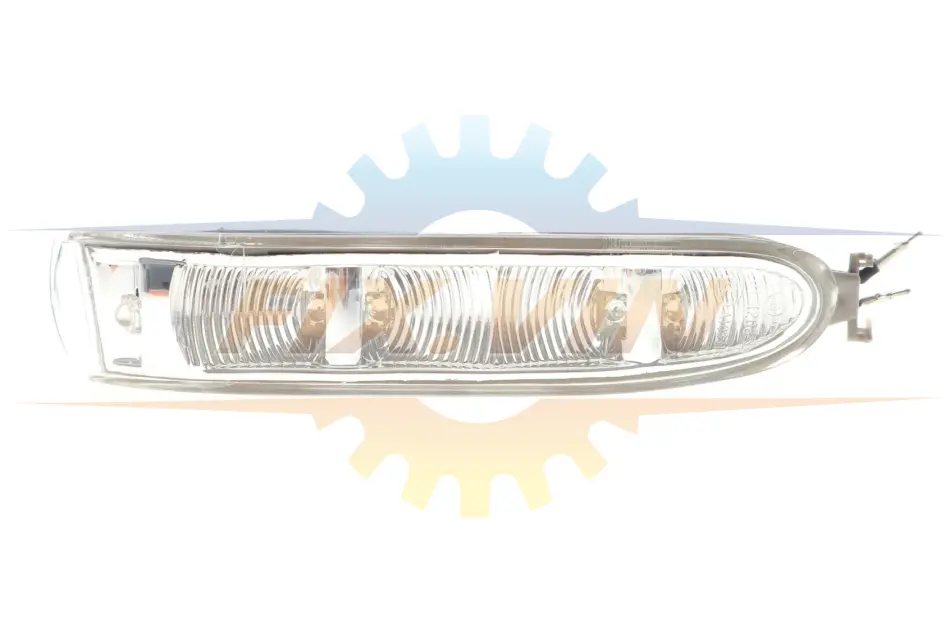 Повторювач повороту на дзеркало MB Viano (W639) 03-14 (L) AUTOTECHTEILE 140 8200 (фото 1)