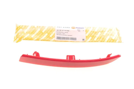 Світловідбивач, R, BMW (F10) 13-16 AUTOTECHTEILE 701 6323