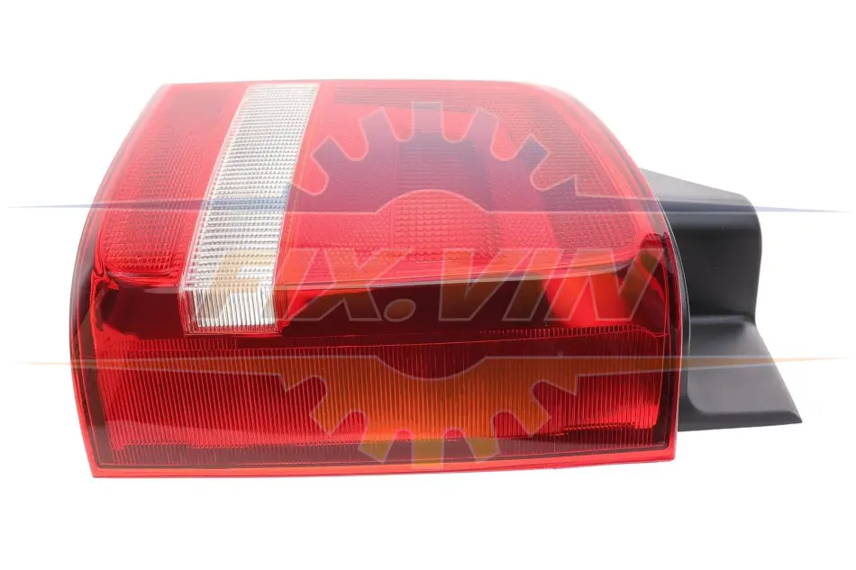 Ліхтар задній VW T5 09-15 (R) (ляда)(незначне пошкодження) AUTOTECHTEILE DSC_394 5026 (фото 1)