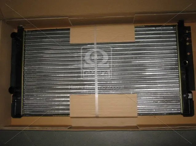Радіатор охолодження VOLKSWAGEN TRANSPORTER T4 (70X, 7D) (90-) (вир-во AVA) AVA COOLING VNA2149 (фото 1)