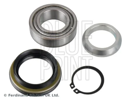 Підшипник маточини (задньої) Nissan NP300 Navara 2.5/3.0 dCi 07- (к-кт) BLUE PRINT ADBP820046