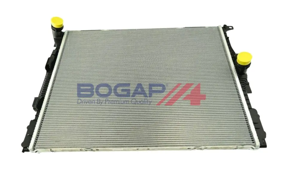 Радіатор охолодження двигуна BOGAP B4210120 (фото 1)