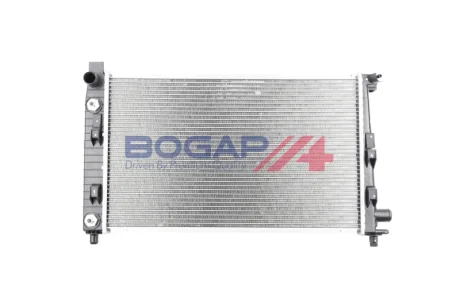 Радіатор охолодження двигуна BOGAP C4210216
