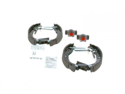 Тормозные колодки BOSCH 0204114699