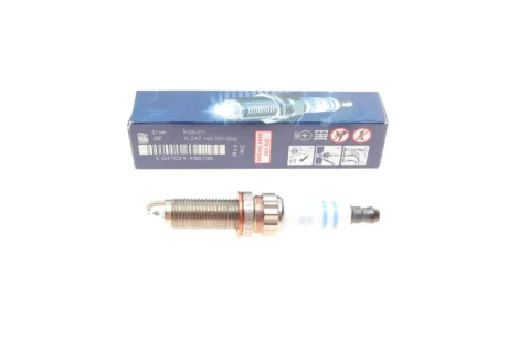 Свеча зажигания ZR6SII3320 IRIDIUM (MB C, E, CLS, S 3.0, 3.5) BOSCH 0 242 140 521
