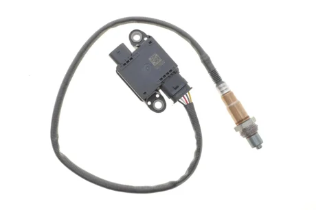 Датчик оксидів азоту (NOx) BMW 2 (F23/F22/F87/F34)/X5 (F15/F85)/X6 (F16/F86) (B47/B57) 13- BOSCH 0281008578