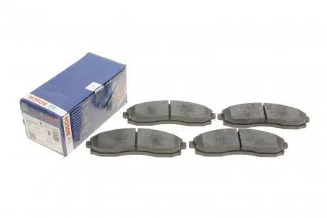 Гальмівні колодки дискові HYUNDAI Elantra 1.6,1.8i/MITSUBISHI L 200 2.0,2.4i/NISSAN Maxima QX 3.0i BOSCH 0986424340