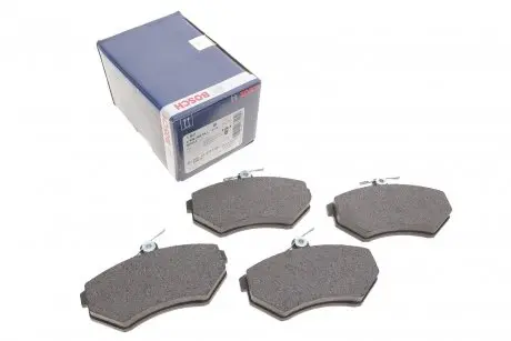 Гальмівні колодки дискові AUDI Cabriolet/SEAT Toledo/Ibiza/Cordoba/VW Golf III -99 BOSCH 0986460943