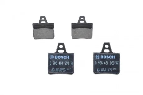 Комплект тормозных колодок BOSCH 0986460958