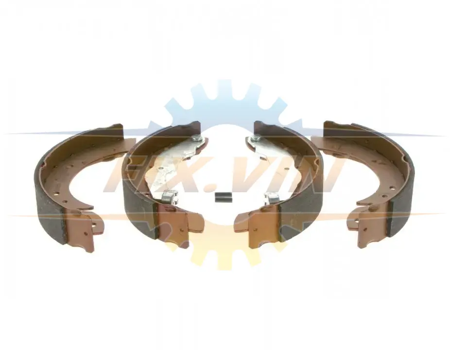 Гальмівні колодки барабанніні BMW 316i, 318i -00 BOSCH 0986487327 (фото 1)