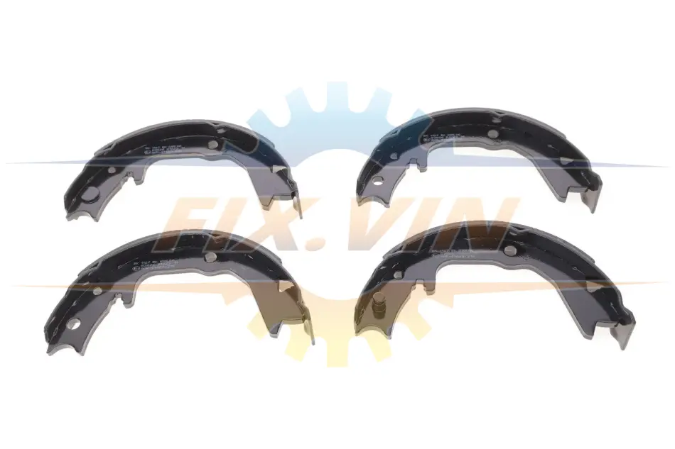 Гальмівні колодки барабанні MITSUBISHI Eclipse/Galant \'\'R \'\'1,8-2,5 \'\'92-03 BOSCH 0986487685 (фото 1)