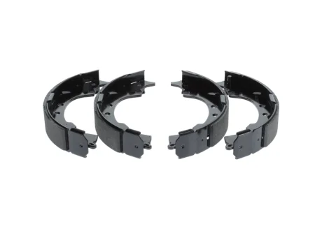 Комлект тормозных накладок BOSCH 0986487735