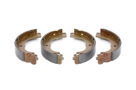 Комлект тормозных накладок BOSCH 0986487799