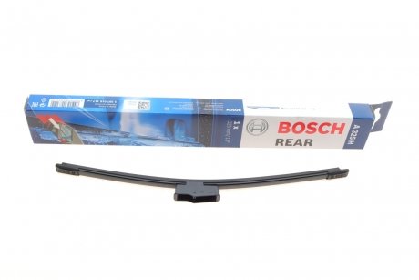 Щетка стеклоочистителя (325 мм) задняя BOSCH 3 397 016 117