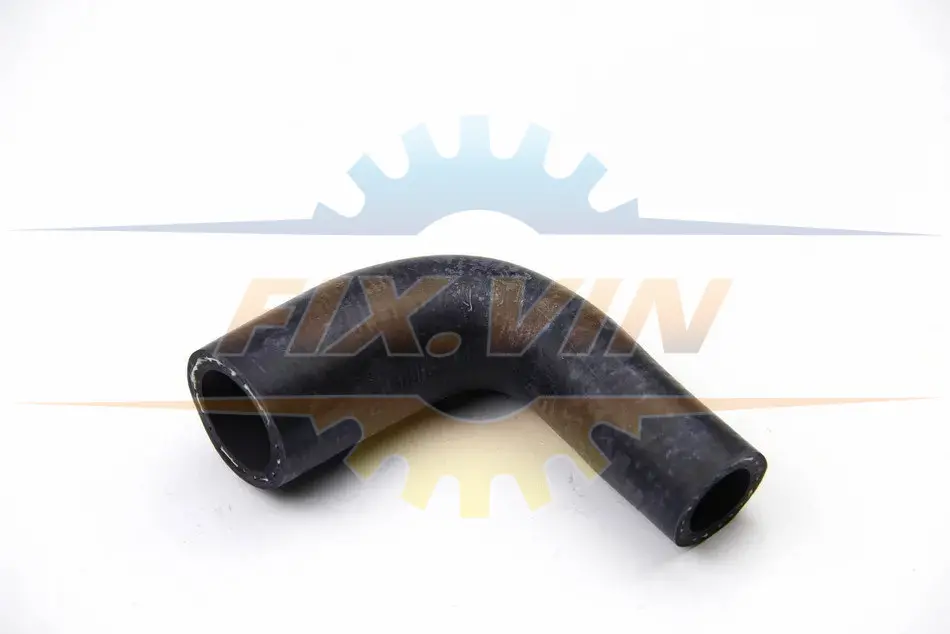 Патрубок системи охолодження Sprinter 00-06 BSG BSG 60-720-083 (фото 1)