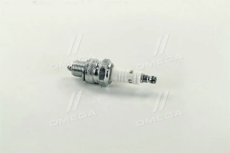Свічка запалювання ГАЗ 24, 2410, 3102, 3110, ГАЗель, УАЗ (вир-во) CHAMPION OE059/T10 (фото 1)