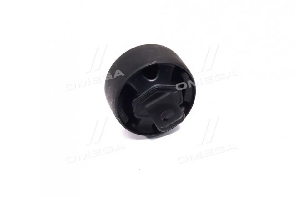Сайлентблок рычага задняя ось R Hyundai Santa Fe 12-15 552752W100 OLD CVKH-208R (пр-во) Пара: GV0592L Старий код: CVKH-208R Сайлентблок заднего правого продольного рычага, передний CTR GV0592R (фото 1)