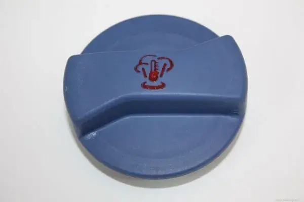 Корок компенсаційного бачка VW Golf IV 96- DELLO/AUTOMEGA 160055510 (фото 1)