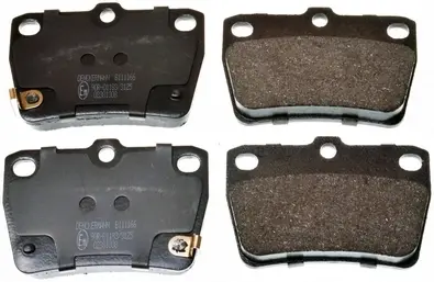 Гальмівні колодки дискові зад. (з датчиком) Toyota RAV-4 00-/Chery Tigo DENCKERMANN B111166