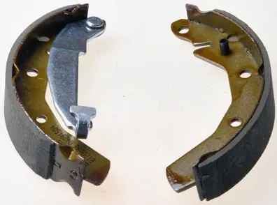Комплект тормозных колодок DENCKERMANN B120092