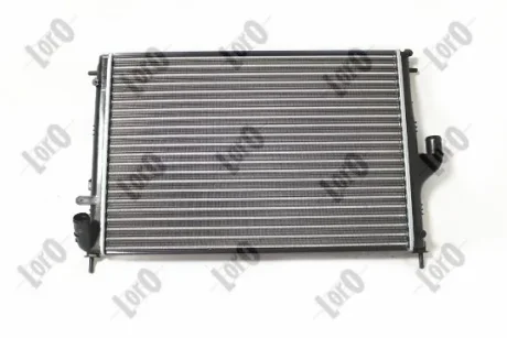 Радіатор води Duster/Logan/Sandero 1.5dCi/1.6 06- (590x415x20) DEPO/LORO 010-017-0002