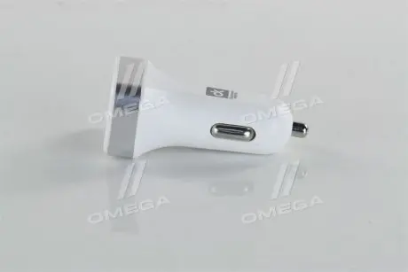 Автомобильное зарядное устройство 2USB (12/24V - 5V 2,4A), LED Display, белое <ДК> ДОРОЖНЯ КАРТА DK-CT04W