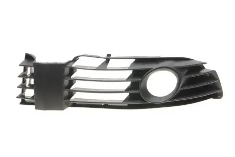 Решітка протитуманної фари з отвором права VW Passat (3B3) (00-05) DPA 88530608702