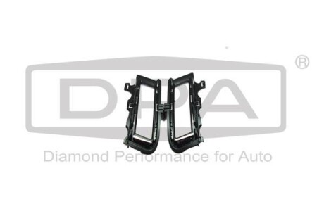 Рамка противотуманной фары правая VW Golf VII (5G1, BQ1, BE1, BE2) (12-) DPA 88531439002