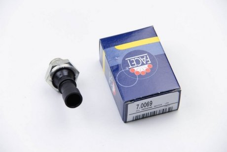 Датчик тиску оливи (0,5bar/1 конт./чорний) LANOS/ASTRA F/G 1.2-3.2 84- FACET 7.0069