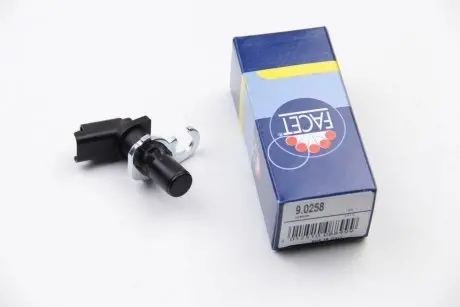 Датчик оборотов коленвала Citroen C4, C5, C8, JUMPY/Fiat SCUDO 2.0-2.2D (98-) Facet FACET 9.0258