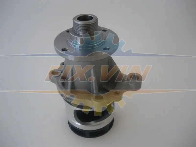 Насос водяной BMW E30/E36/E34/E46 16i-19i 89- (пр-во) GMB GWBM11A (фото 1)