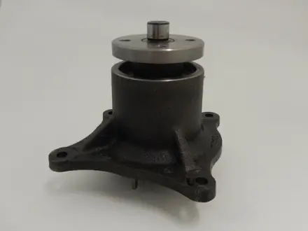 Насос водяний Hyundai HD 65/72 3.3 (D4AL) (GWHY207A) GMB GWHY-207A