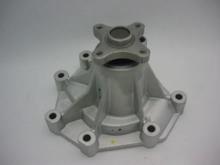 Насос водяной Hyundai H-1 2.5 CRDi 02-/06-/08-/ Kia Sorento 2.5 CRDi 02-11 (GWHY GMB GWHY21A