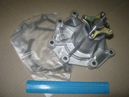 Насос водяний HYUNDAI H1 01- SORENTO 2.5TDI (вир-во) GMB GWHY70A