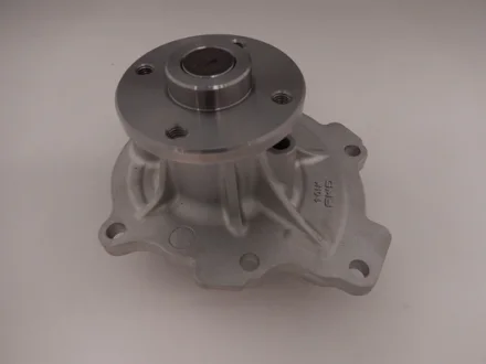 Насос водяной Mitsubishi ASX 1.8 DI-D 10-/ Lancer 2.2D 10-/ L200 2.2 DI-D 19-/ O GMB GWM104A