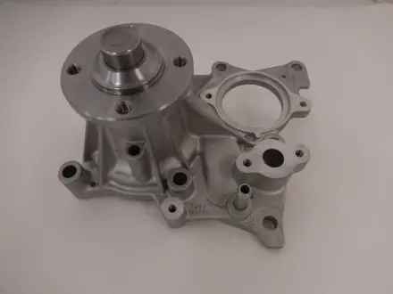 Насос водяний Toyota Fortuner 2.8 D 15-/ Hilux 2.4/2.8 D 15-/18-/20-/ Land Cruiser Prado 2.8 D-4D 18-20- GMB GWT-161A