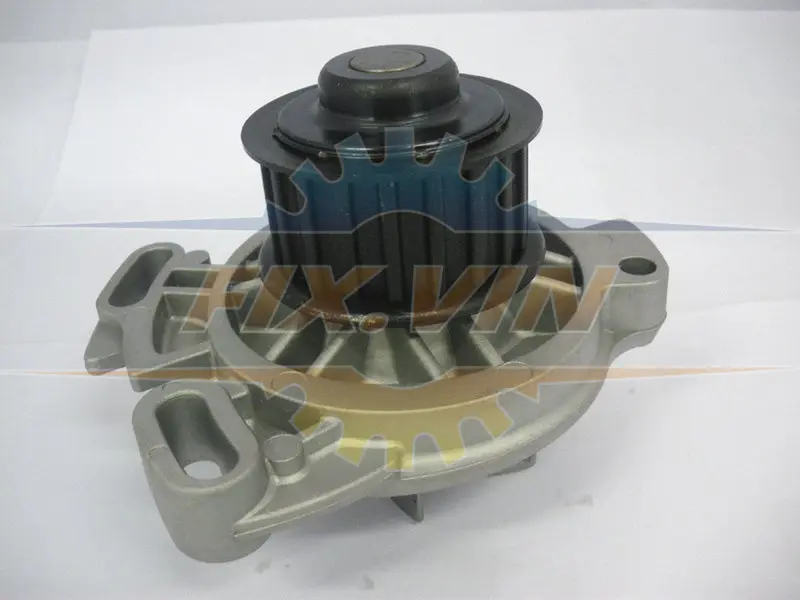 Насос водяний VW Crafter 30-50 06-/LT 28-35 90- 2.4D/2.5D GMB GWVW06A (фото 1)