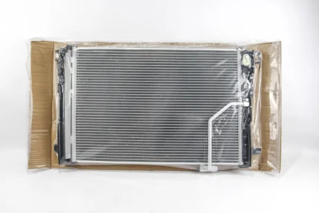Радіатор кондиціонера MB W212/X218/W204/X204 1.6-6.2 07- GOODREM RH0179