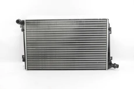 Радіатор охолодження двигуна Caddy III 1.9TDI (648x399x32) GOODREM RH0239