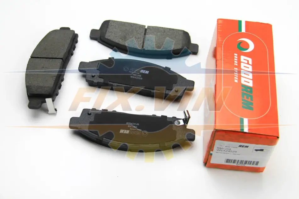 Гальмівні колодки пер. Mitsubishi L200 05-15 (tokico) GOODREM RM1258 (фото 1)