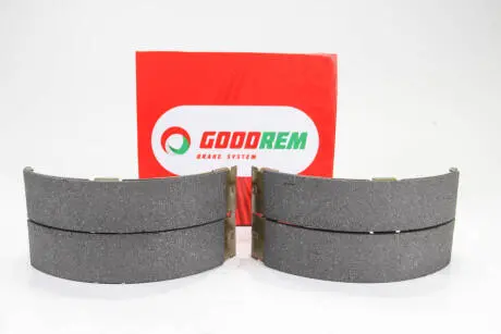 Гальмівні колодки зад. L200/Strakar/L400/Space Gear 94-07 GOODREM RM1334