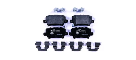 Комплект тормозных колодок HELLA 8DB355006751