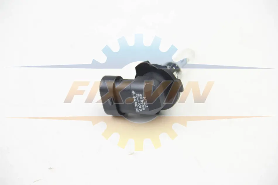 Лампа розжарювання STANDARD HB3 12V 60 (65W) P 20d HELLA 8GH005635-121 (фото 1)