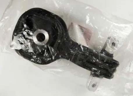Подушка двигуна нижня HONDA 50890-SWA-A81