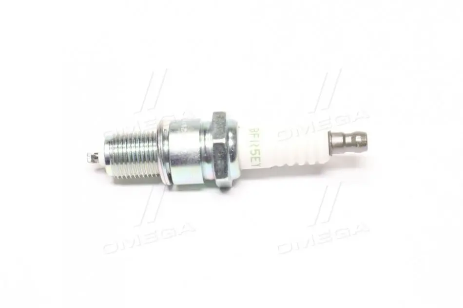 Свічка запалювання Kia Rio 00-05 (вир-во Mobis) HYUNDAI/KIA/MOBIS 0K2A118110 (фото 1)