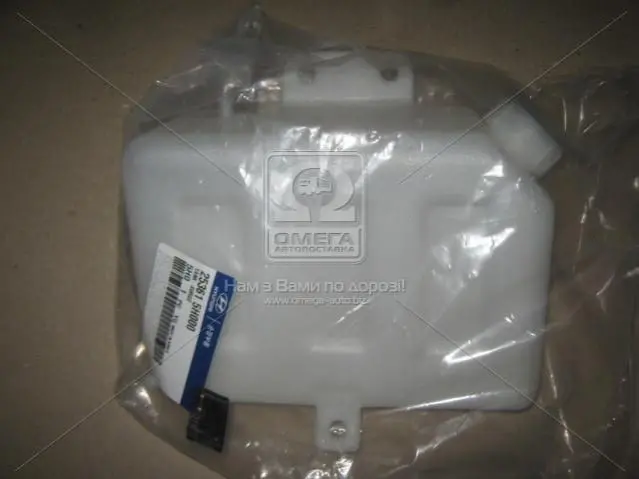 Бачок расширительный Hyundai HD45/HD65/HD72/HD78 04- (пр-во Mobis) HYUNDAI/KIA/MOBIS 253615H000 (фото 1)