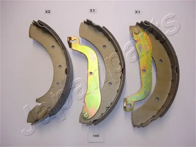 Комлект тормозных накладок JAPANPARTS GF195AF (фото 1)