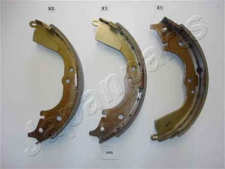 Комлект тормозных накладок JAPANPARTS GF242AF